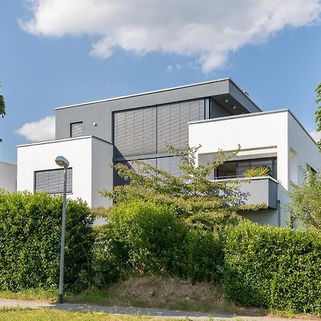 Bodensee Apartment Ueberlingen "Bauhaus Ueber Der Stadt" エクステリア 写真