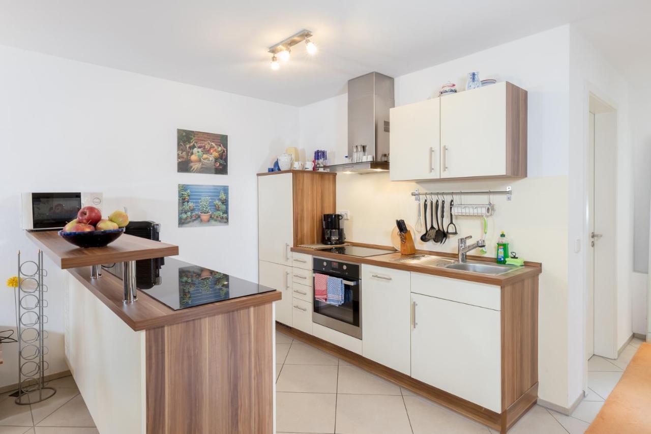 Bodensee Apartment Ueberlingen "Bauhaus Ueber Der Stadt" エクステリア 写真